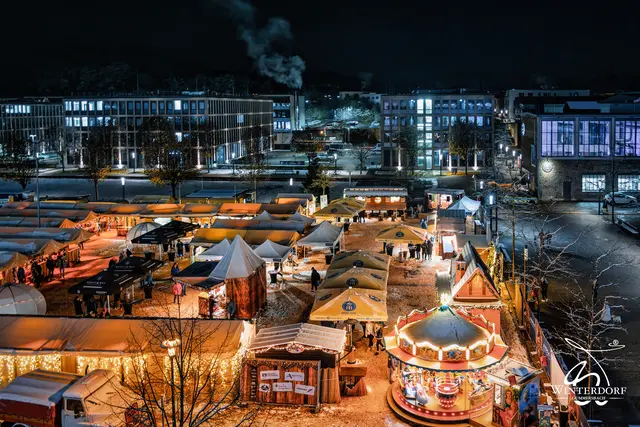 Präsentations - und Schlemmerstände sowie eine „Dorf-Taverne“ mit 500 Sitz- und Stehplätzen locken nach Gummersbach. | Foto: Dietmar Brensing/GMerleben agentur