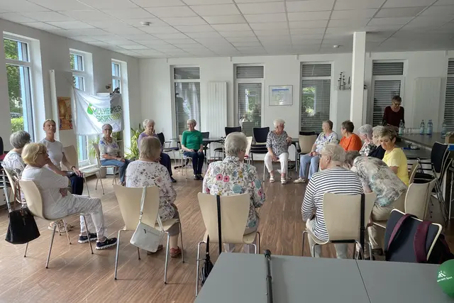  Schritt für Schritt zu mehr Bewegung und Gesundheit.   | Foto: Netzwerk Nachbarschaft,Melanie Breuer/Raderberg und -Thal e.V.
