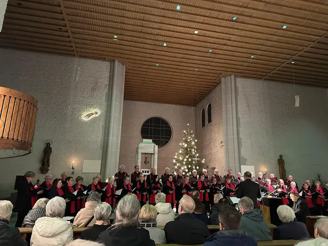 Troisdorfer Frauenchor FURORE 1948 e. V. und Friesdorfer Männerchor e. V.  | Foto: © FURORE