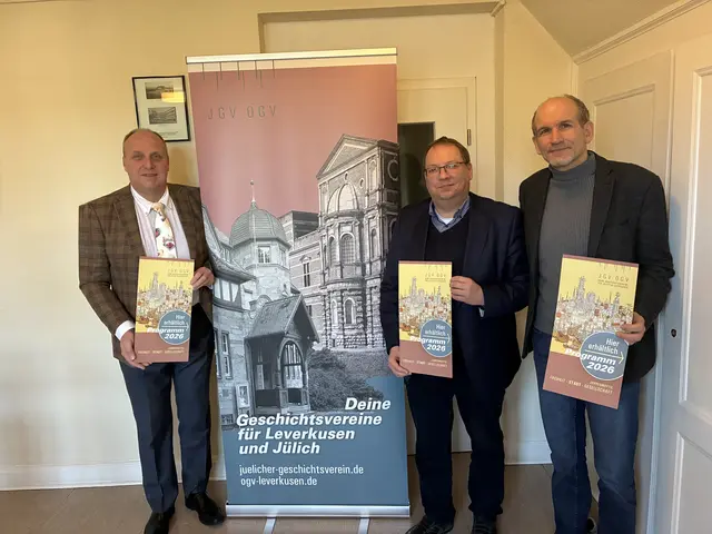 v.l.: Michael Gutbier, Giodo von Büren und Jürgen Mittag. Foto: OGV