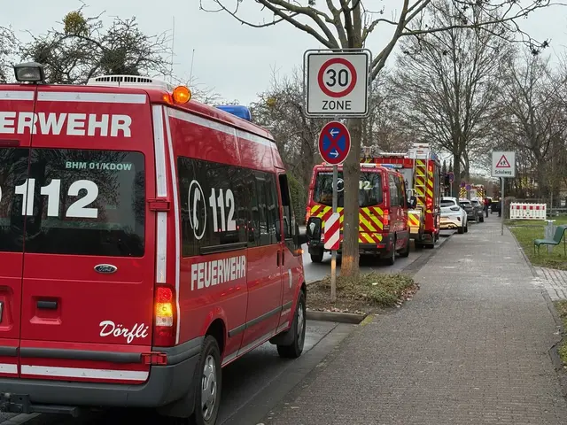 Ab der Kennedystraße wurde weiträumig gesperrt. | Foto: Kühn