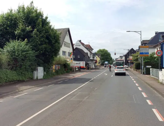 Blick in die Altenberger-Dom-Straße. Foto: Stadt Bergisch Gladbach