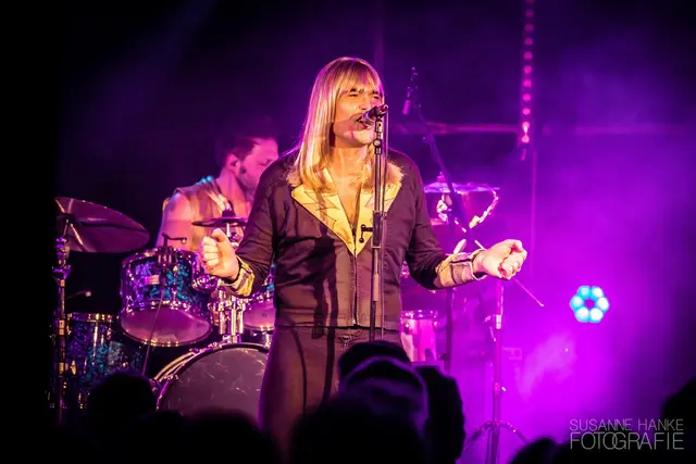 Foto: Foto mit freundlicher Genehmigung und Dank an BALLROOM BLITZ (Frank Fellinger, Mike Klatt, Michael Posthaus und Dirk Sengotta), Jürgen Hoffmann, Kubana, Susanne Hanke und Archiv