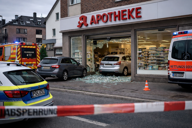 Das Bild zeigt nicht den realen Unfallort oder -beteiligte. Symbolbild KI-generiert, kein echtes Foto. | Foto: KI-generiert mit ChatGPT/OpenAI