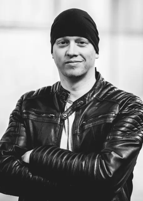 Foto: Fotos mit freundlicher Genehmigung und Dank an POWER UP, Bernd Schuchnegg, Frank Amelang, Dirk Reiners, Thomas Klaus, Rainer Schaffranietz, Fliegerhütte Leverkusen & Team, Florian Lüllwitz-Knupp, Frank Lagemann und Archiv