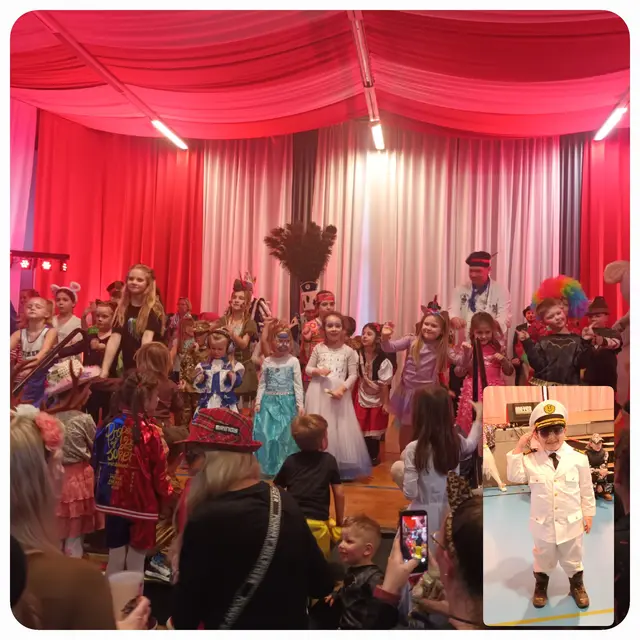 Wunderschöne Kostüme bei der Kinderparty von "Halt Pool"