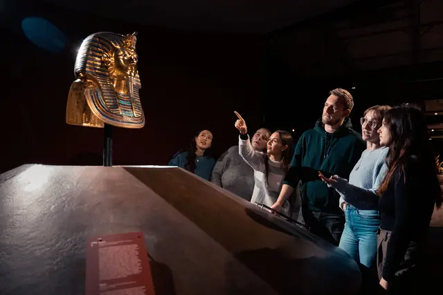 Die Ausstellung in der Oskar-Jäger-Straße wurde verlängert. | Foto: Linus Harwig