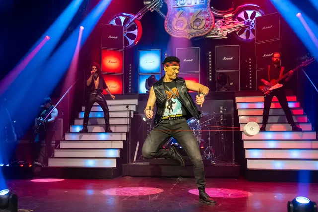 Foto: Fotos mit Genehmigung und Dank an Roncalli´s Apollo Varieté, Karina Hermsen und Archiv