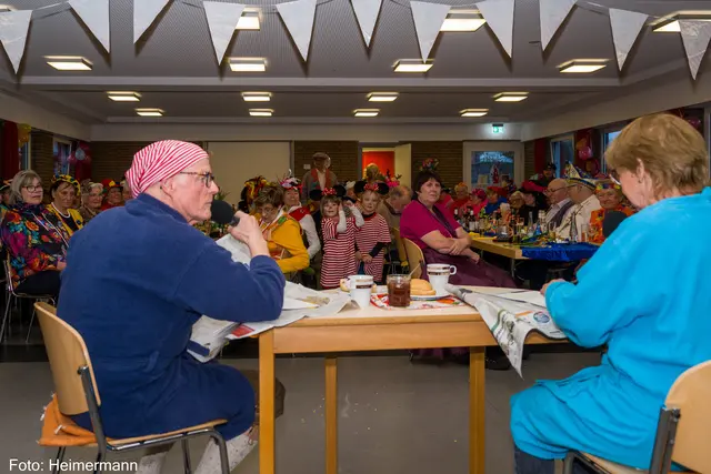Die Eheleute Berg bei ihrem Frühstückssketch | Foto: Alfred Heimermann