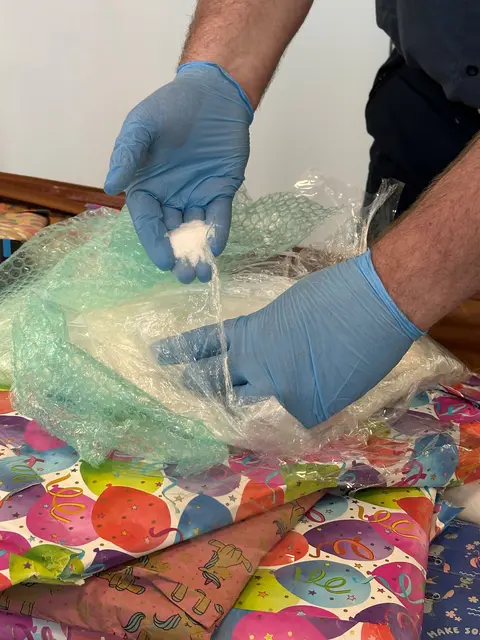 Drogen verpackt in "typischen" Verpackungen. | Foto: Zoll Köln