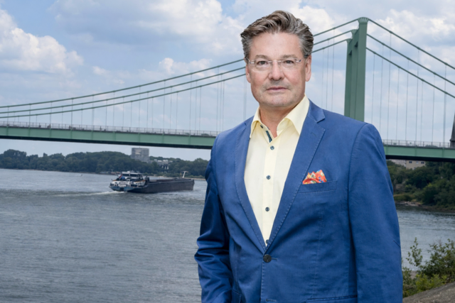 Torsten Ilg (KSK) unterstützt höhere Hürden gegen AfD-Blockadepolitik in den Kölner Bezirken. Mahnt jedoch zur Vorsicht.  | Foto: Frei von Rechten Dritter 