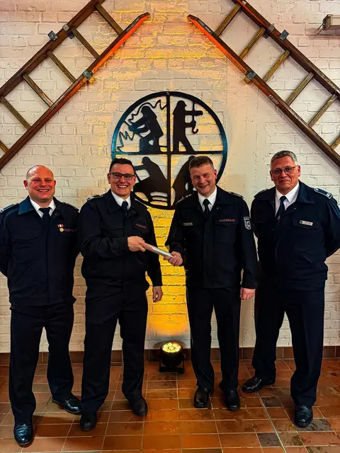 (v.l.n.r.) Thomas Bodewig, Robin Wagner, Reinhold Koch und  Markus Zerving.  | Foto: Feuerwehr Thorr