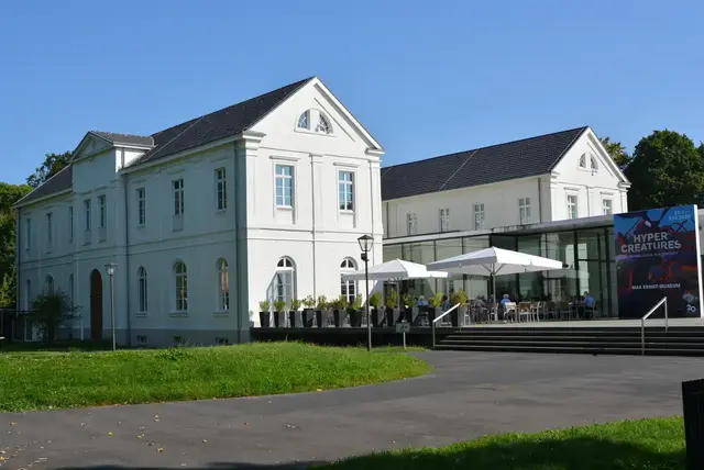 Das Max Ernst Museum lädt am Mittwoch, 1. April 2026, zu drei Veranstaltungen ein. Anlass ist der 50. Todestag des Weltkünstlers Max Ernst. | Foto: Foto Brodüffel