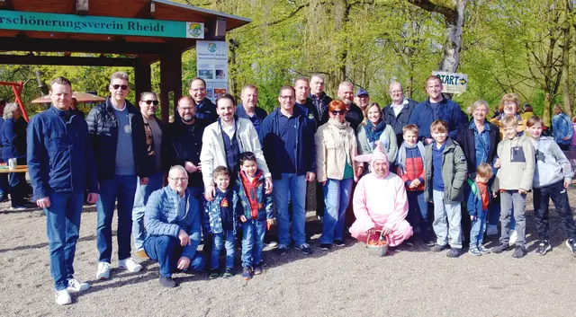 Das Begrüßungskomitee läutet einen frisch-fröhlichen Familientag ein