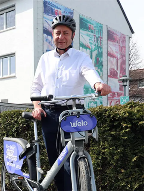 Auch Bürgermeister Matthias Schmitz macht mit: Gemeinsam mit den Lohmarerinnen und Lohmarern tritt er in die Pedale und setzt ein Zeichen für Bewegung, Umwelt und Gemeinschaft.
 | Foto: Stadt Lohmar