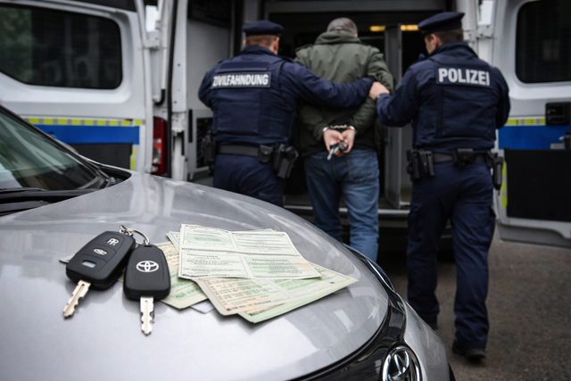 Das Bild zeigt nicht den realen Tatort oder Beteiligte. Symbolbild KI-generiert, kein echtes Foto. | Foto: KI-generiert mit ChatGPT/OpenAI