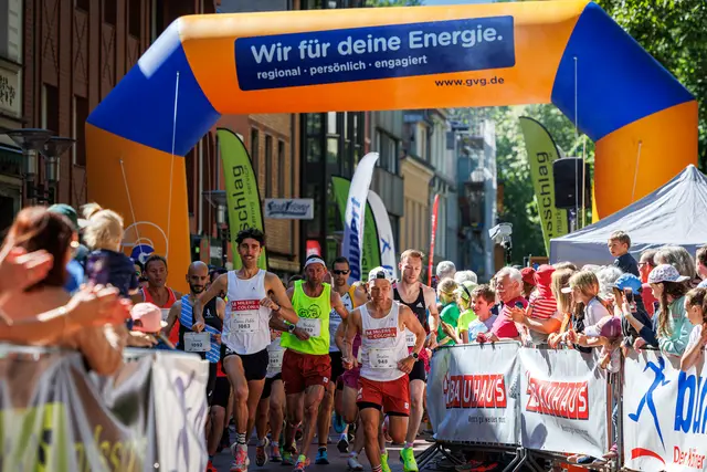Die Streckenlängen beim 19. GVG-Frühlingslauf variieren vom Bambinilauf über 660 Meter bis zum Volkslauf über 10 Kilometer.  | Foto: Bernd Hoffmann / BEAUTIFUL SPORTS