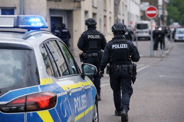 Das Bild zeigt nicht den realen Tatort oder Beteiligte. Symbolbild KI-generiert, kein echtes Foto. | Foto: KI-generiert mit ChatGPT/OpenAI