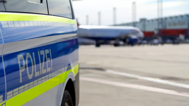 Die Bundespolizei im Einsatz am Flughafen. Symbolbild. | Foto: Bundespolizei