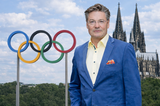 Torsten Ilg von der KSG fordert die NRW-Landesregierung auf, die Kommunen von ihren Finanzproblemen zu befreien. Das "Ja zu Olympia" sei in Köln erschreckend niedrig ausgefallen, weil die Menschen die Belastungen "satt" hätten.  | Foto: Frei von Rechten Dritter KSG