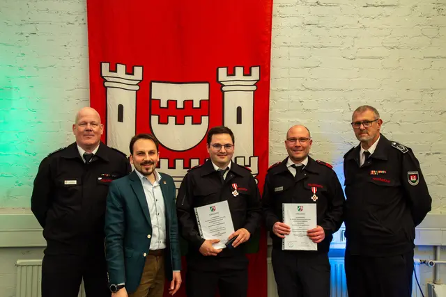 Ehrung für 25 Jahre Feuerwehrangehörigkeit | Foto: Feuerwehr