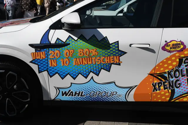 Der chinesische Stromer XPENG kann in zehn Minuten 80 Prozent der Reichweite von 500 km laden. | Foto: Foto Brodüffel