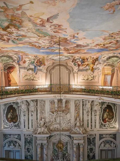Das Weltkulturerbe Schlösser Brühl bietet im Wonnemonat Mai spannende Sonderführungen. | Foto: Foto Frank Burchert