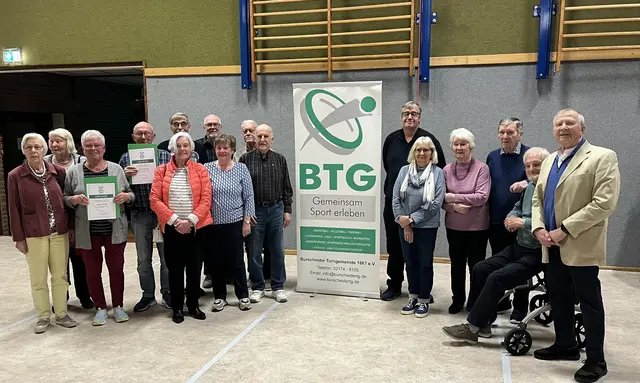 Einige der für ihre langjährige Mitgliedschaft im BTG Geehrten. Foto: Beate Scheurlen