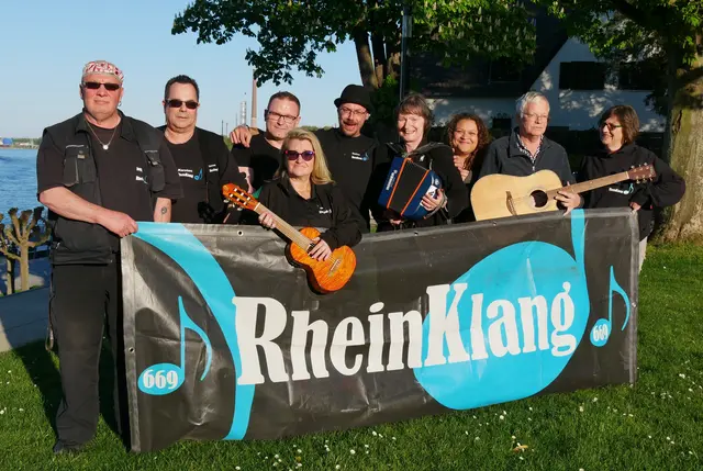 Das RheinKlang 669 Organisationsteam präsentiert wieder ein abwechslungsreiches Programm zum 14. Wesselinger Musikfestival.  | Foto: Michaela Hüther