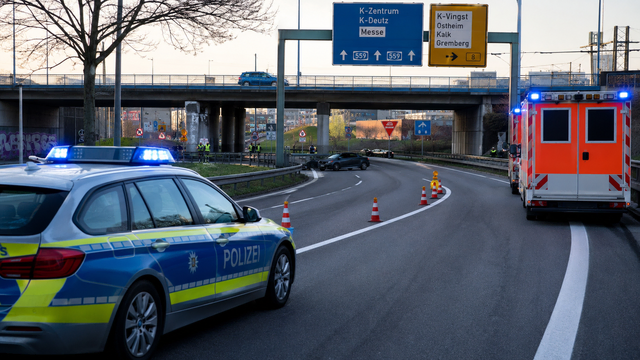 Das Bild zeigt nicht den realen Einsatzort oder Beteiligte. Symbolbild KI-generiert, kein echtes Foto. | Foto: KI-generiert mit ChatGPT/OpenAI