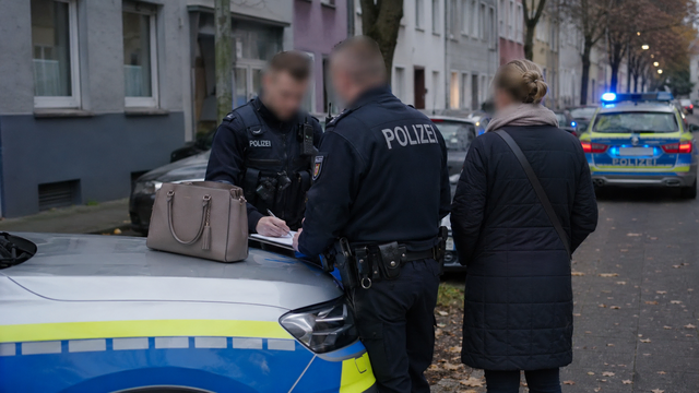 Das Bild zeigt nicht den realen Einsatzort oder Beteiligte. Symbolbild KI-generiert, kein echtes Foto. | Foto: KI-generiert mit ChatGPT/OpenAI