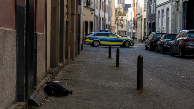 Das Bild zeigt nicht den realen Einsatzort oder Beteiligte. Symbolbild KI-generiert, kein echtes Foto. | Foto: KI-generiert mit ChatGPT/OpenAI