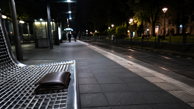 Das Bild zeigt nicht den realen Einsatzort oder Beteiligte. Symbolbild KI-generiert, kein echtes Foto. | Foto: KI-generiert mit ChatGPT/OpenAI
