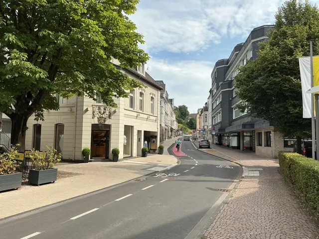 Die Laurentiusstraße wird früher freigegeben. Foto: Stadt Bergisch Gladbach