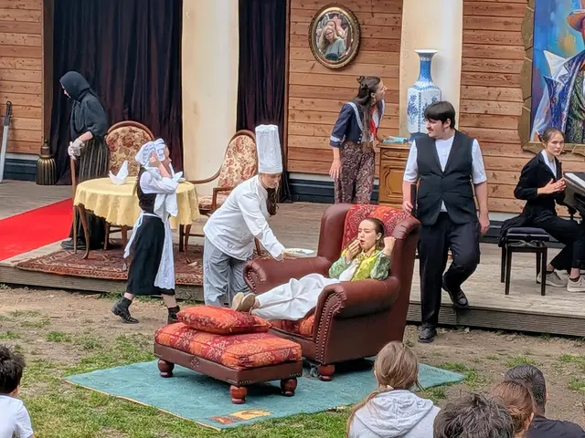 Die Besucher können sich auf turbulente Szenen rund um die Villa Kröterich freuen. | Foto: fes