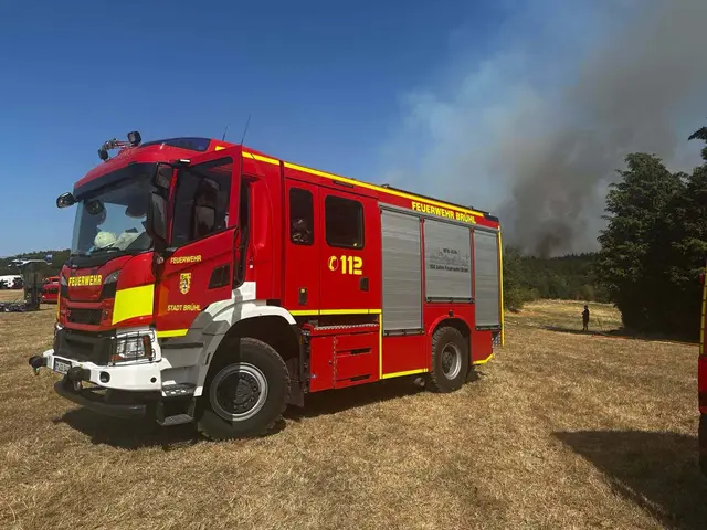 Wieder ein großartiger Einsatz der Brühler Feuerwehr. Erst gestern half die Feuerwehr beim Großbrand im Hürtgenwald. | Foto: Foto  Feuerwehr Brühl