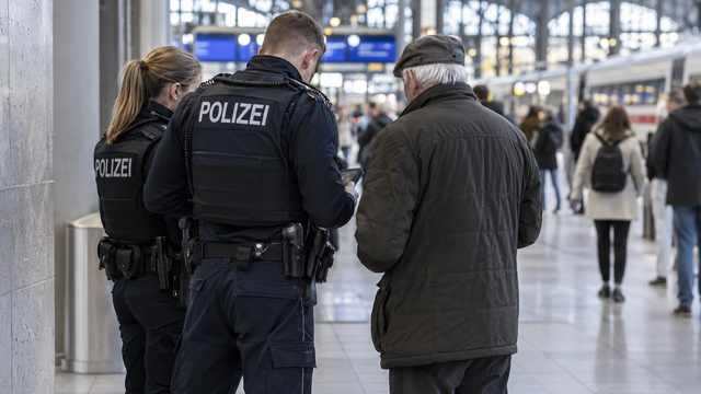 Das Bild zeigt nicht den realen Tatort oder Beteiligte. Symbolbild KI-generiert, kein echtes Foto. | Foto: KI-generiert mit ChatGPT/OpenAI