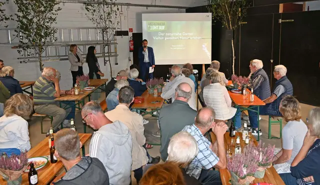 Mit einer Grünpatenschaftsparty bedankte sich die Stadt bei den über 180 Freiwilligen, die sich ehrenamtlich um Grünflächen in Meckenheim kümmern. | Foto: Stadt Meckenheim