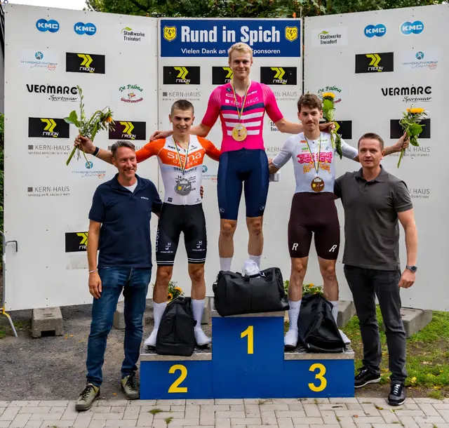 Sebastian Niehues siegt beim Heimrennen. | Foto: RV Blitz Spich