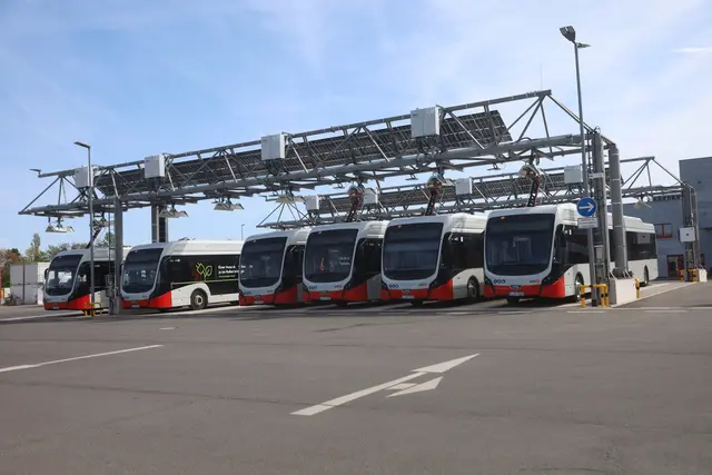 Der Betriebshof der Kölner Verkehrs-Betriebe (KVB) an der Kaisserstraße in Porz.
 | Foto: Arton Krasniqi