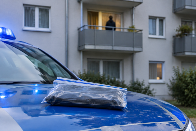 Das Bild zeigt nicht den realen Ort oder Beteiligte. Symbolbild KI-generiert, kein echtes Foto. | Foto: KI-generiert mit ChatGPT/OpenAI
