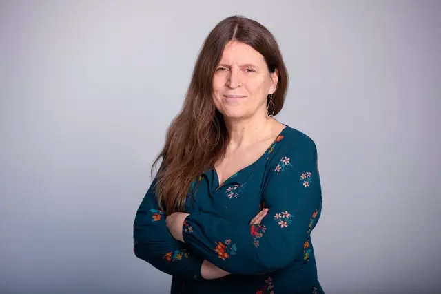 Katharina Prünte liest in Mines Spatzentreff aus dem zweiten Teil ihrer Romanbiografie "Traudel - Die Fremde so nah". | Foto: Foto: Katharina Prünte